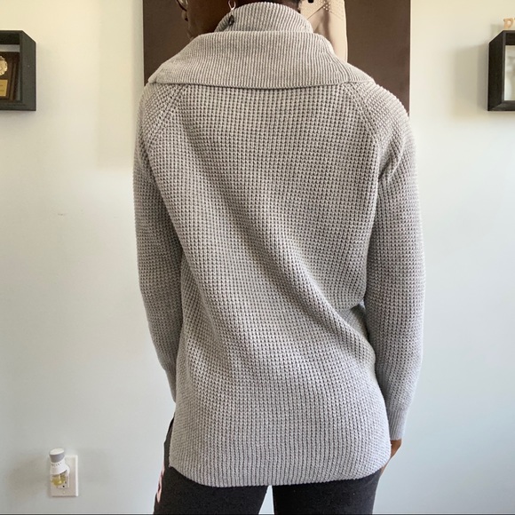 Michael Kors Knit Cowl Neckline Sweater S - Picture 14 of 14